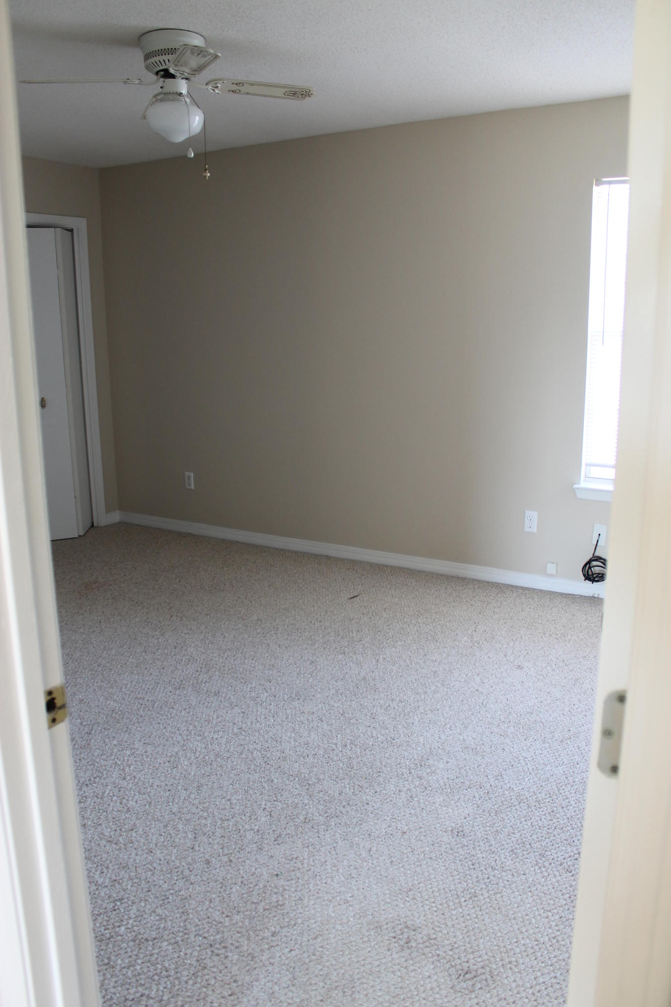 HOLLYROD PARK - Residential Lease