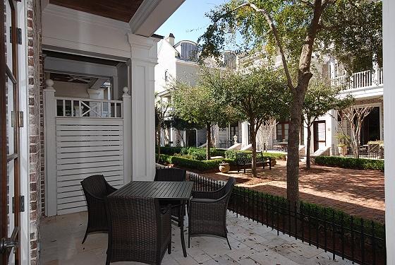 LE JARDIN - Residential Lease