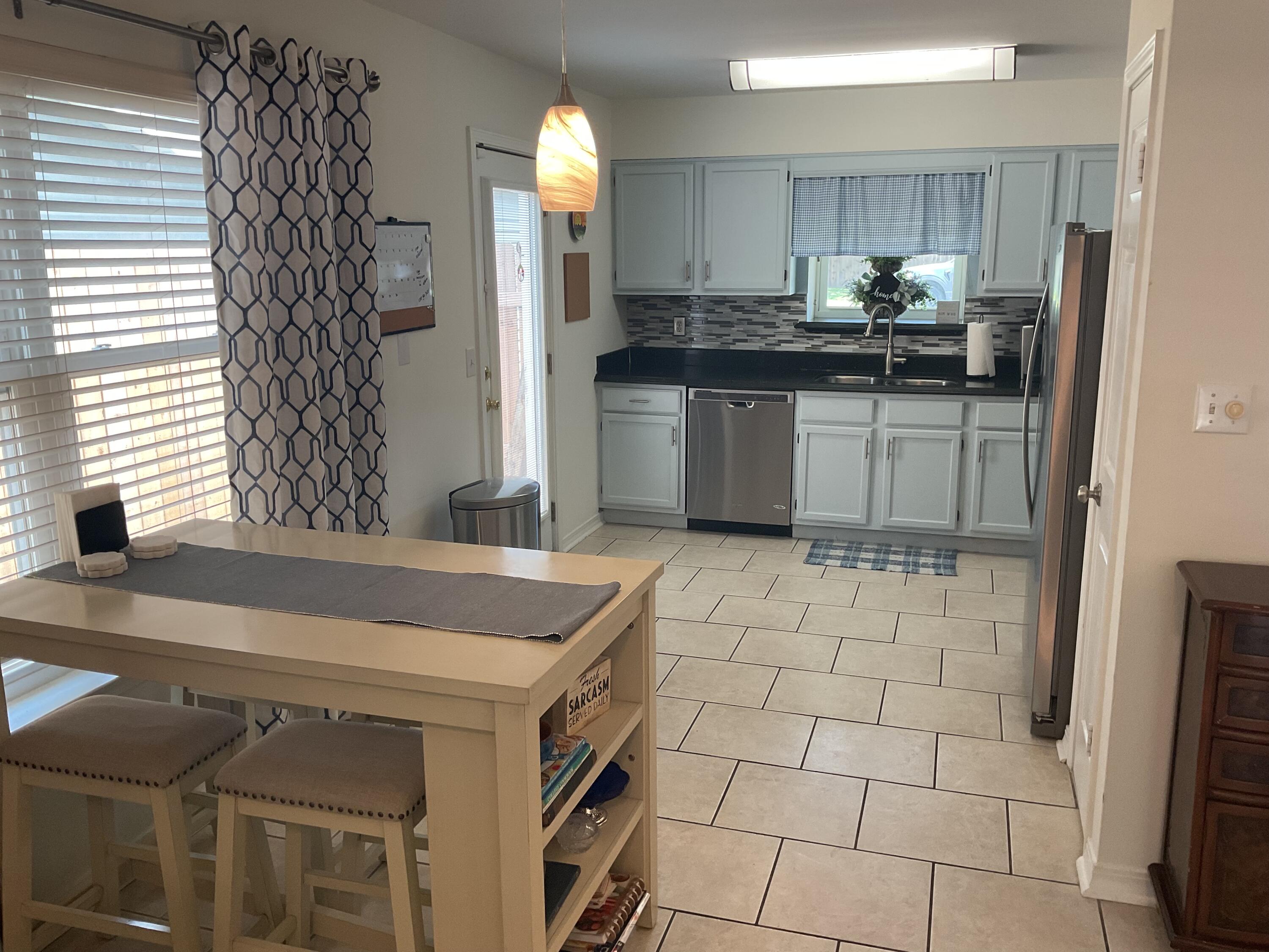 COVENTRY PARK VLG PH II - Residential Lease