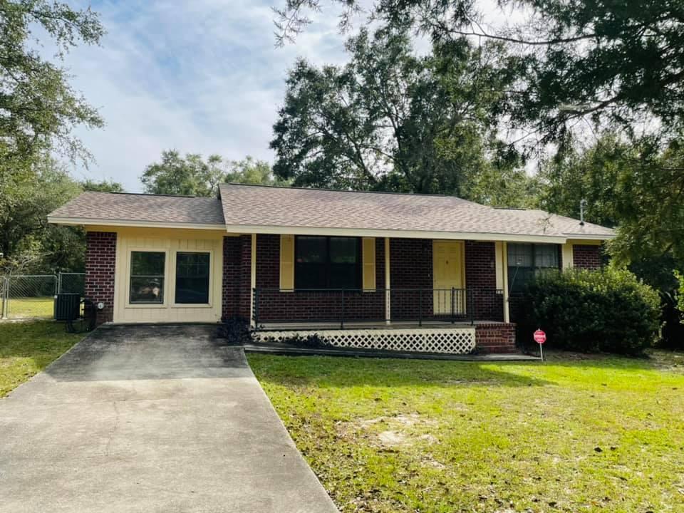Cozy brick home with three bedrooms and one bathroom home that is conveniently located to town! Nice sized fenced-in backyard. Several upgrades through out the home make this one ready to move into!  
Application requirements are background check and credit check (for everyone 18 and over), credit score minimum of 600, household income of $3750 and one year consistent employment unless you are moving here for employment and can provide offer letter!