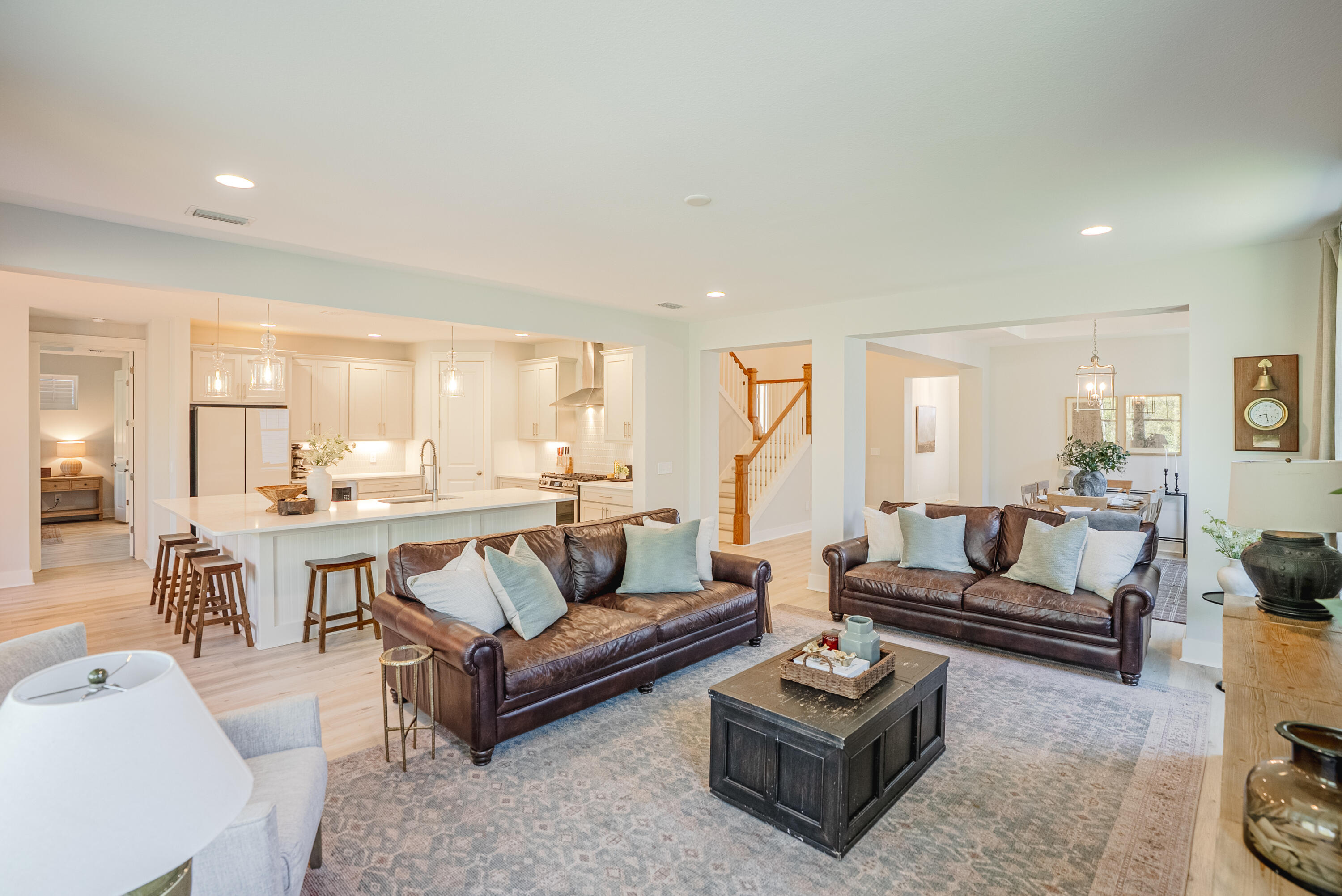 BREAKFAST POINT - Residential