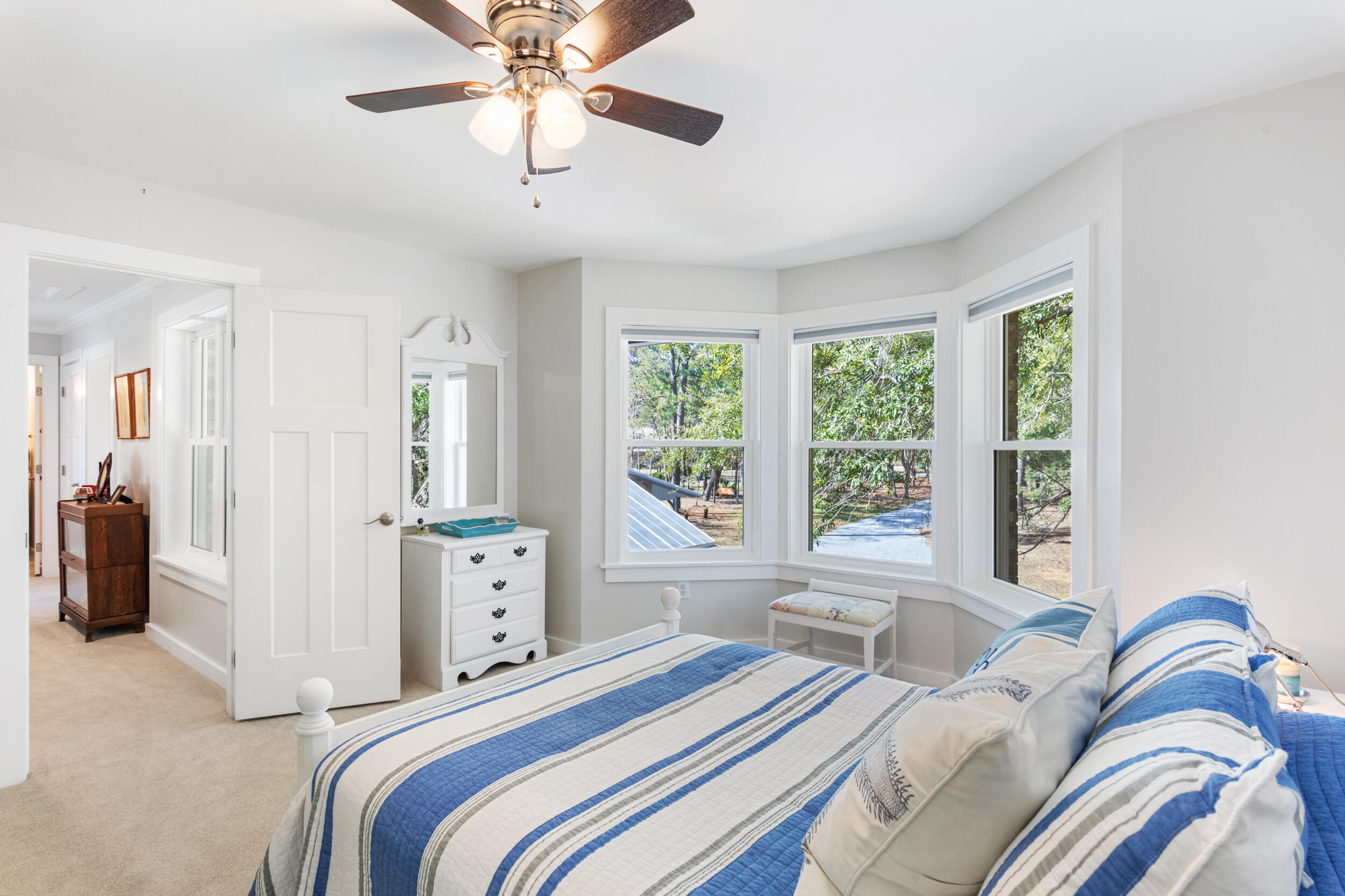 Lagrange Shores - Residential