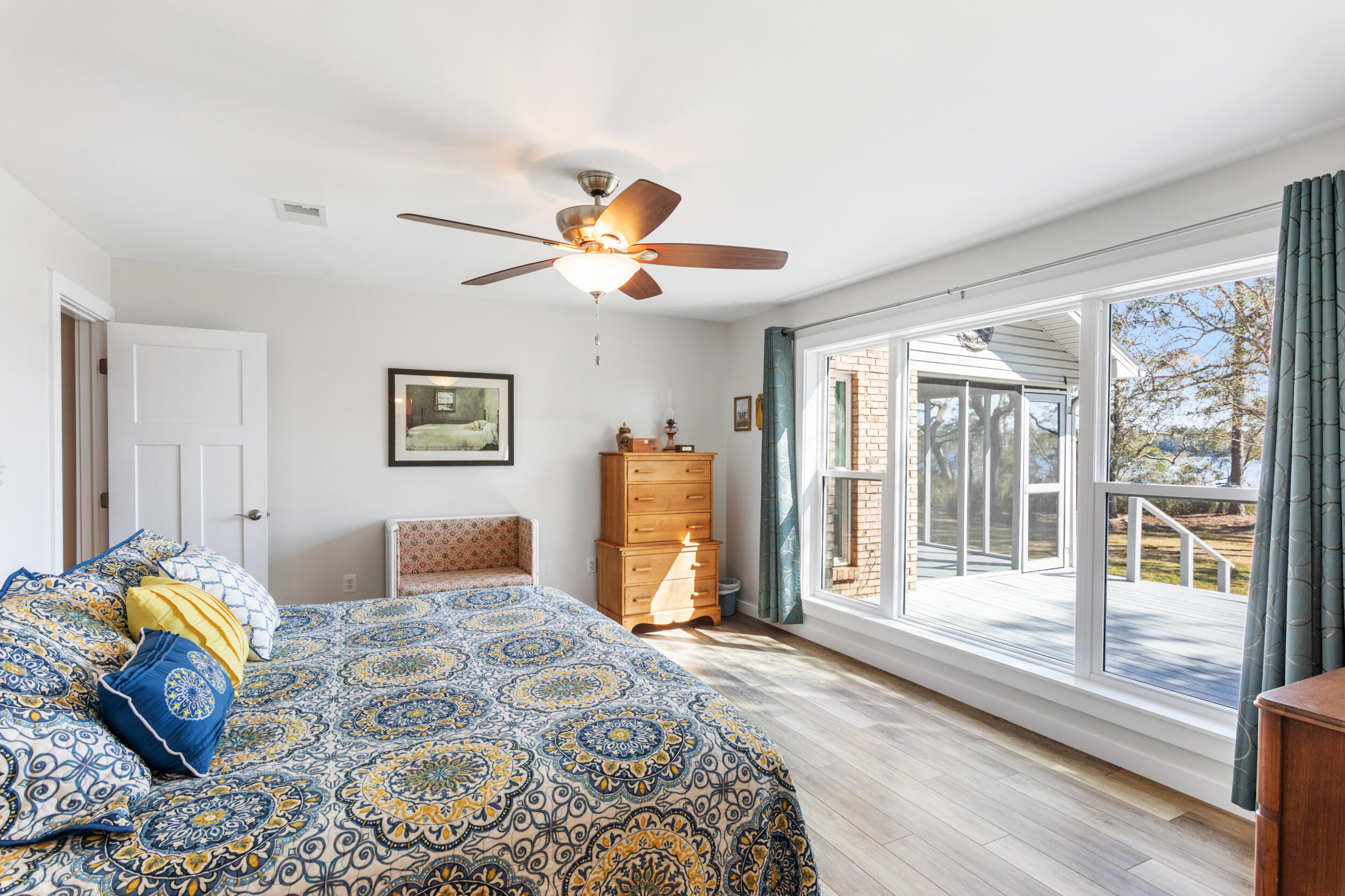 Lagrange Shores - Residential