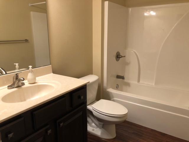 CEDAR RIDGE PH 5A - Residential Lease