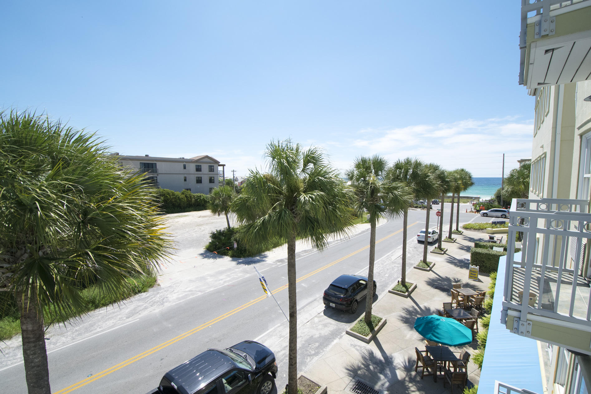 INN AT GULF PLACE - Residential