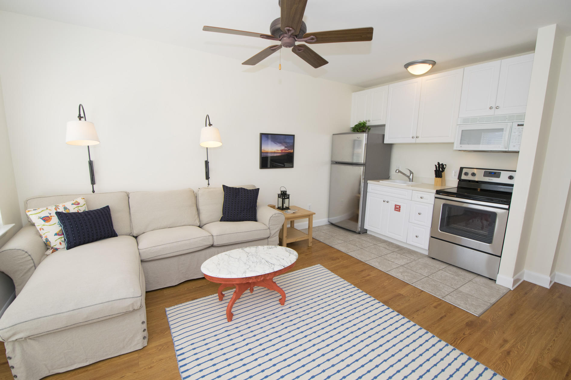 INN AT GULF PLACE - Residential