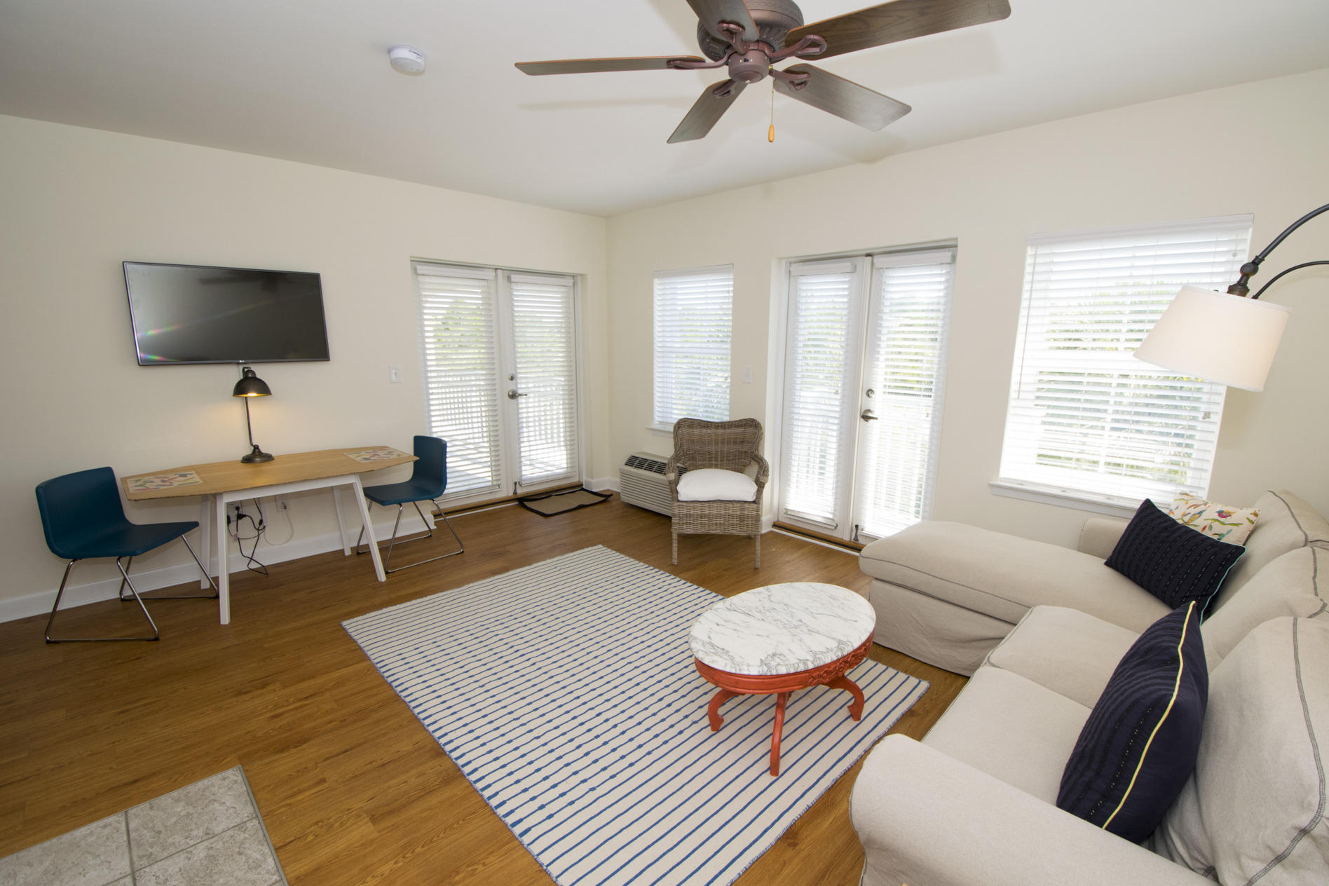 INN AT GULF PLACE - Residential