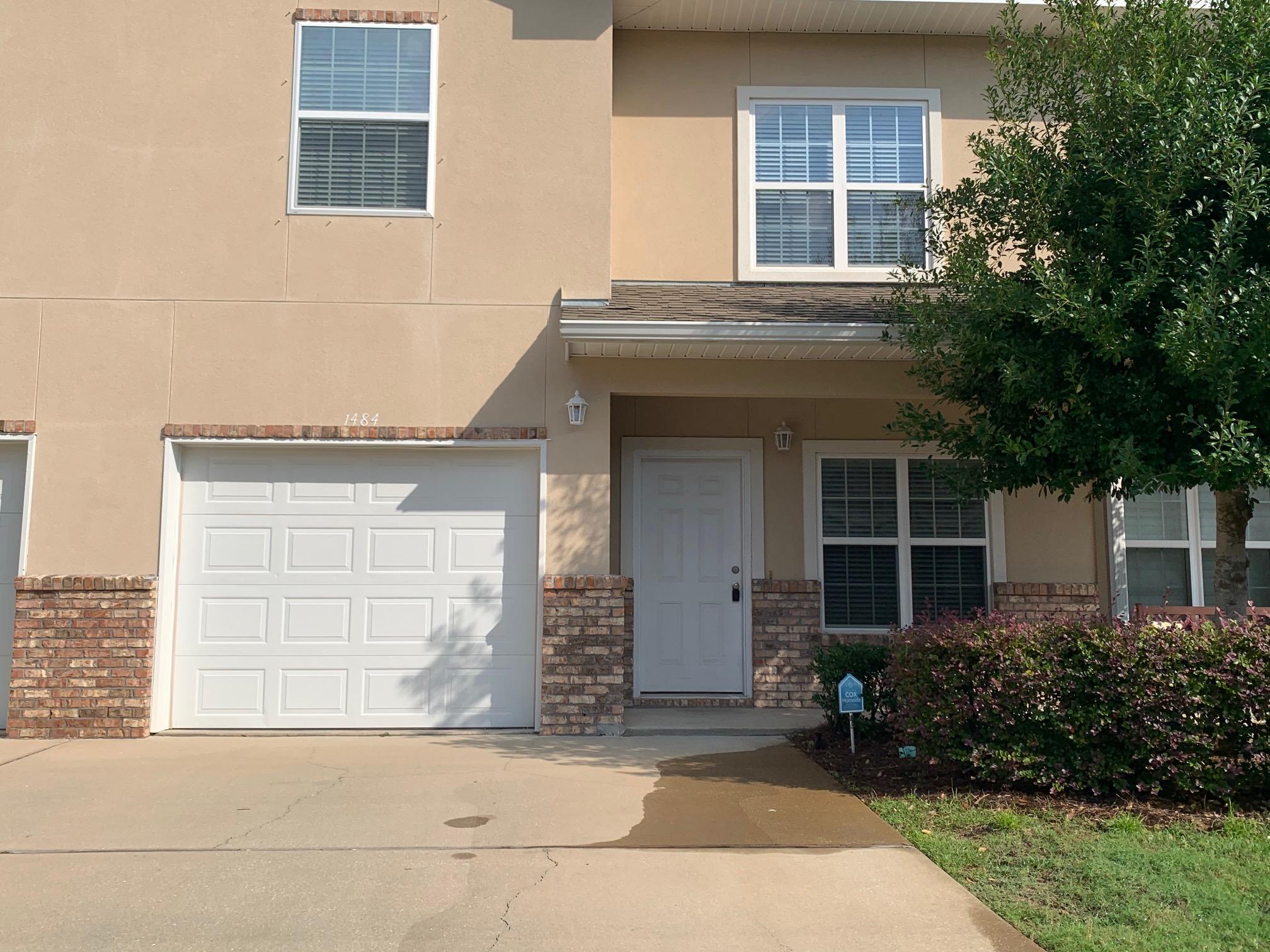 Quality home located near the back gate of Hurlburt Field. This lovely 3 bedroom 2 1/2 bath townhome is conveniently located to dining, shopping, military base and the beaches. The living room has carpeting and high ceilings. The kitchen has tile flooring, granite countertops and maple cabinetry with a island counter. All stainless steel appliances included. The master bedroom suite is over 300sqft. and has a large walk in closet and bathroom with granite countertops and maple cabinetry. Two bedrooms and full bathroom are also upstairs. New carpet and paint throughout.  Call for your appointment to view today. .*All Coastal Realty Services residents are enrolled in the Resident Benefits Package (RBP) which includes renters insurance, HVAC air filter delivery (for applicable properties) and our best-in-class resident rewards program, and much more! More details upon application.*