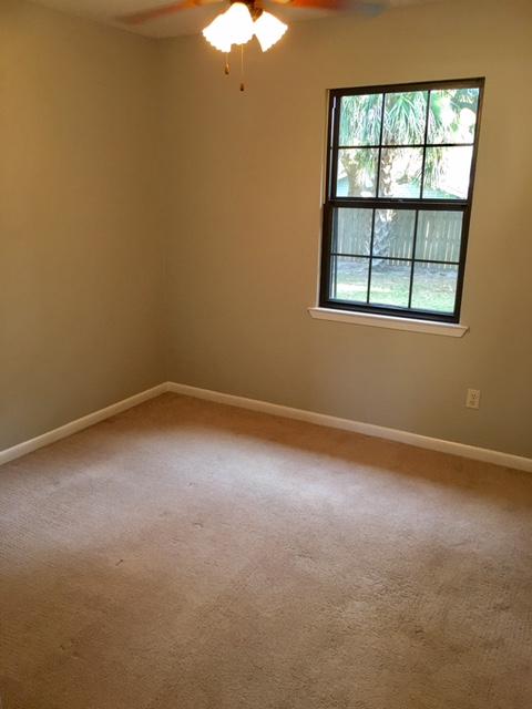 TANGLEWOOD S/D 1ST ADDN - Residential Lease