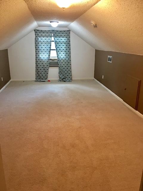TANGLEWOOD S/D 1ST ADDN - Residential Lease
