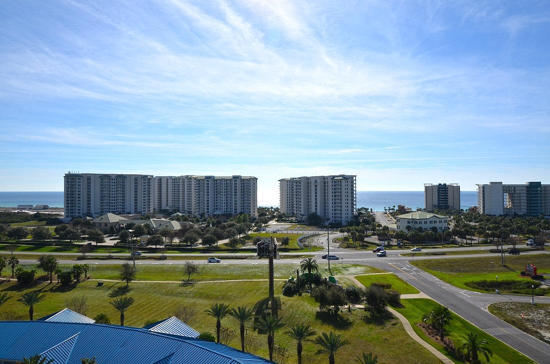 THE PALMS OF DESTIN - Residential Lease