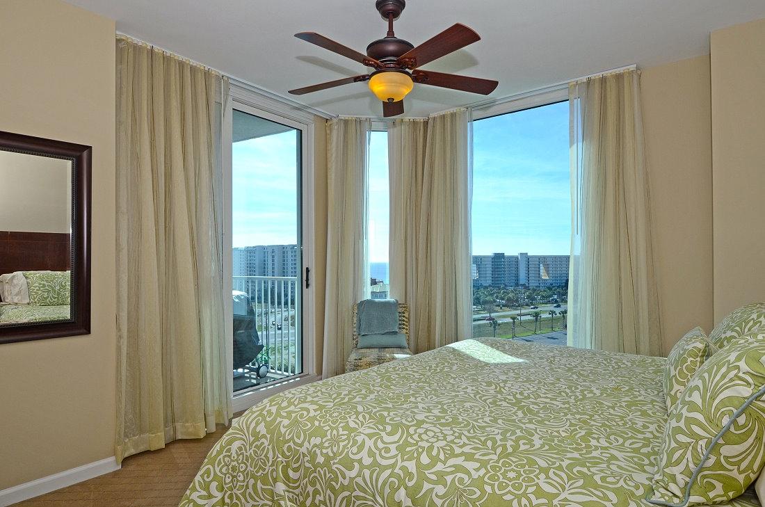 THE PALMS OF DESTIN - Residential Lease