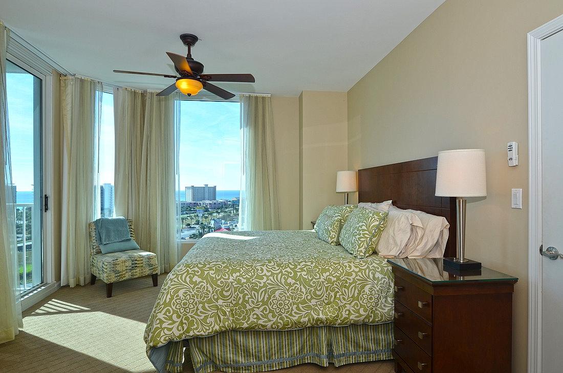 THE PALMS OF DESTIN - Residential Lease