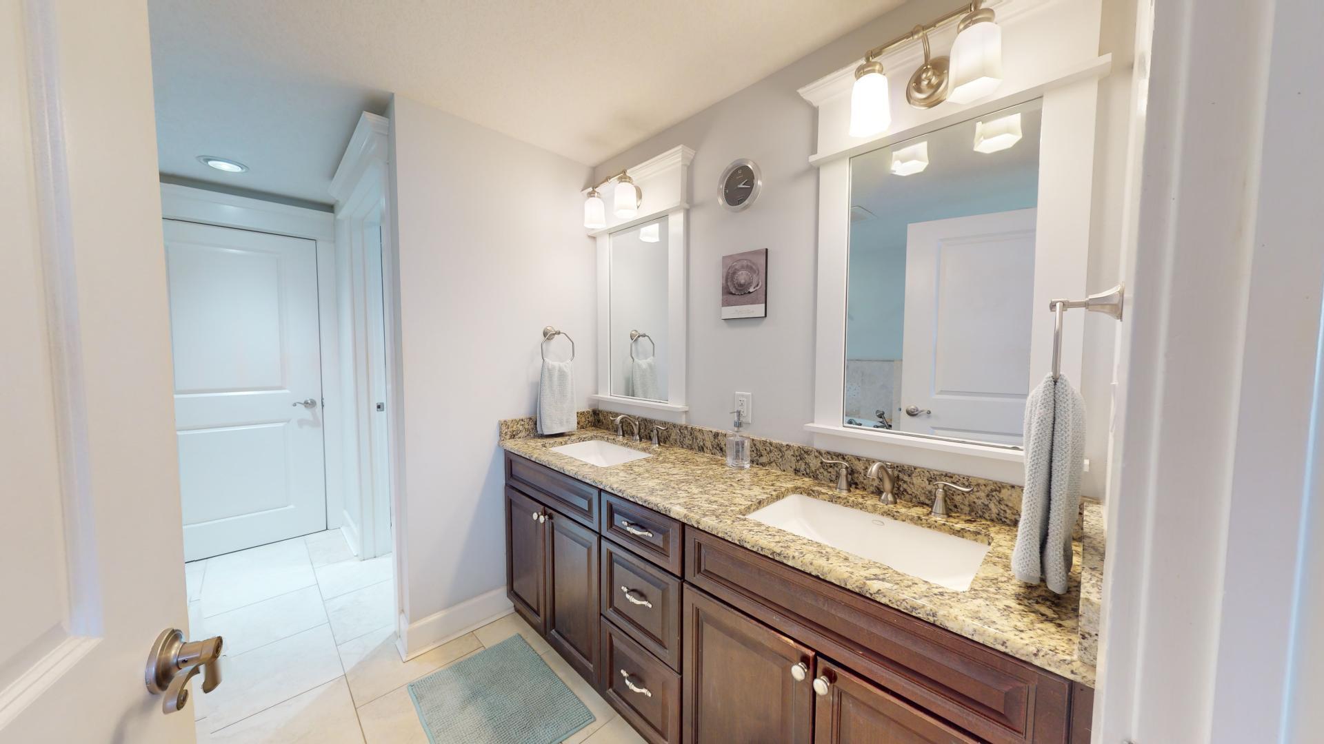 GRAND PANAMA BEACH RESORTS - Residential
