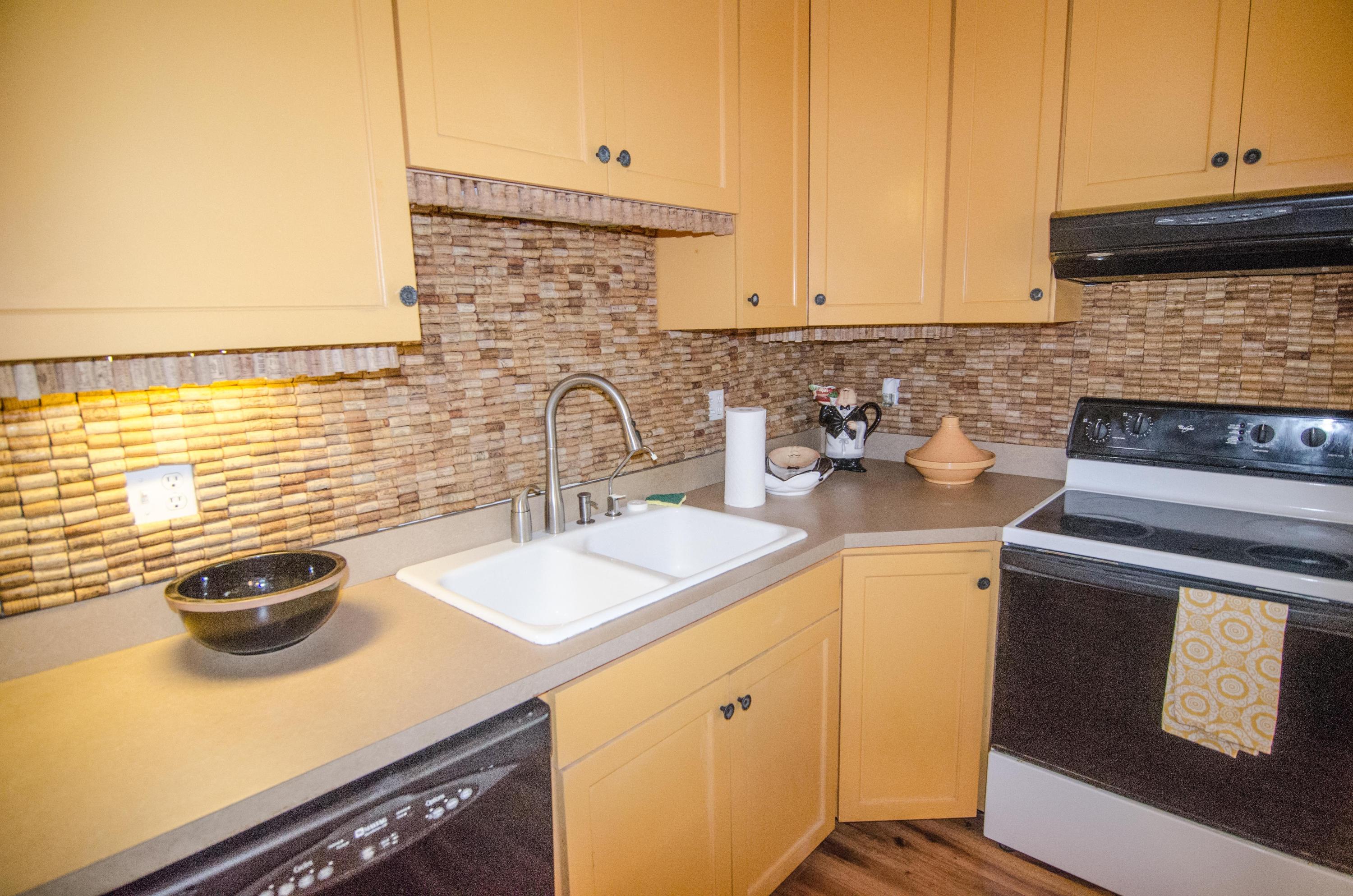 RIVER BEND - Residential
