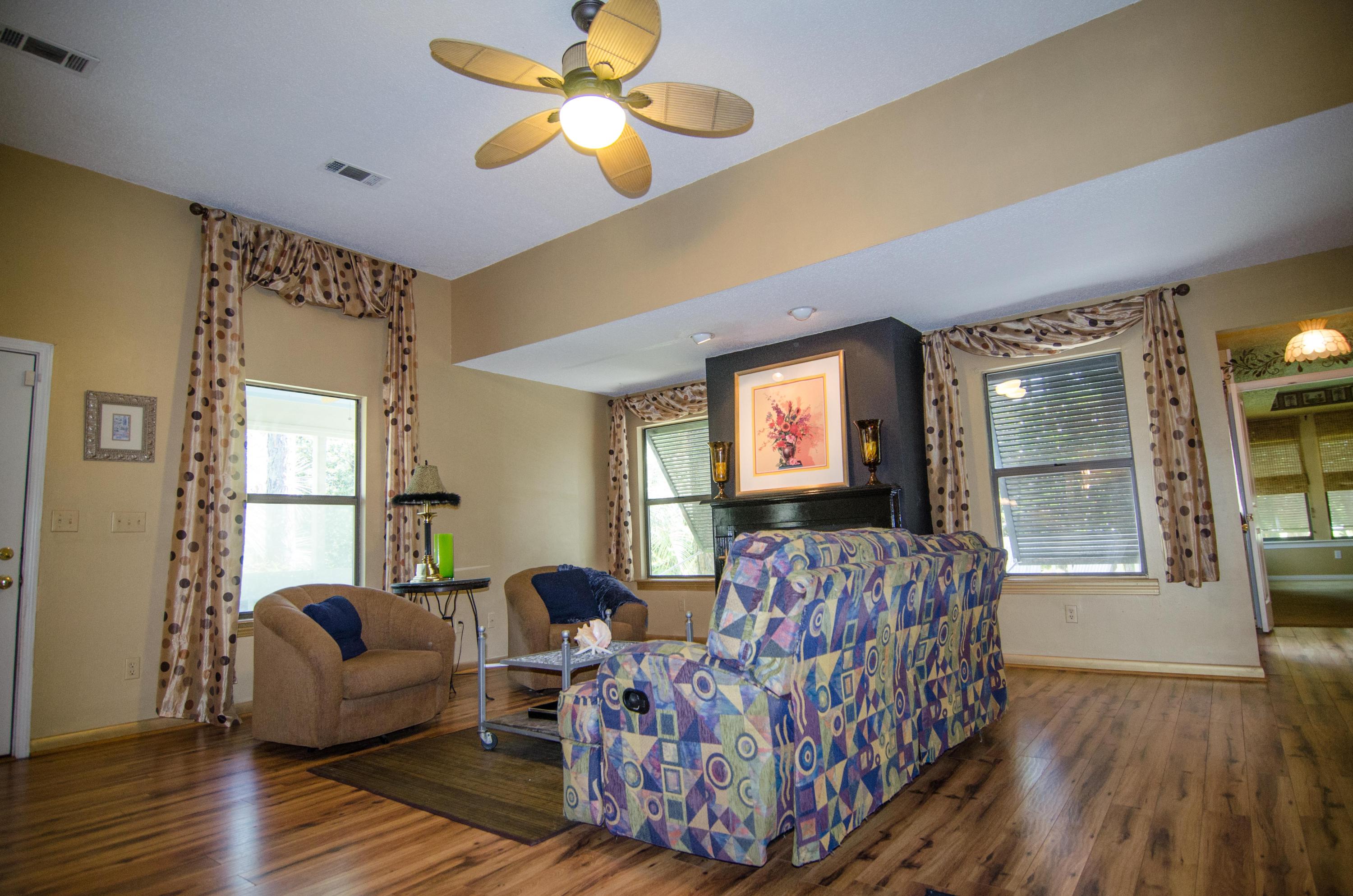 RIVER BEND - Residential