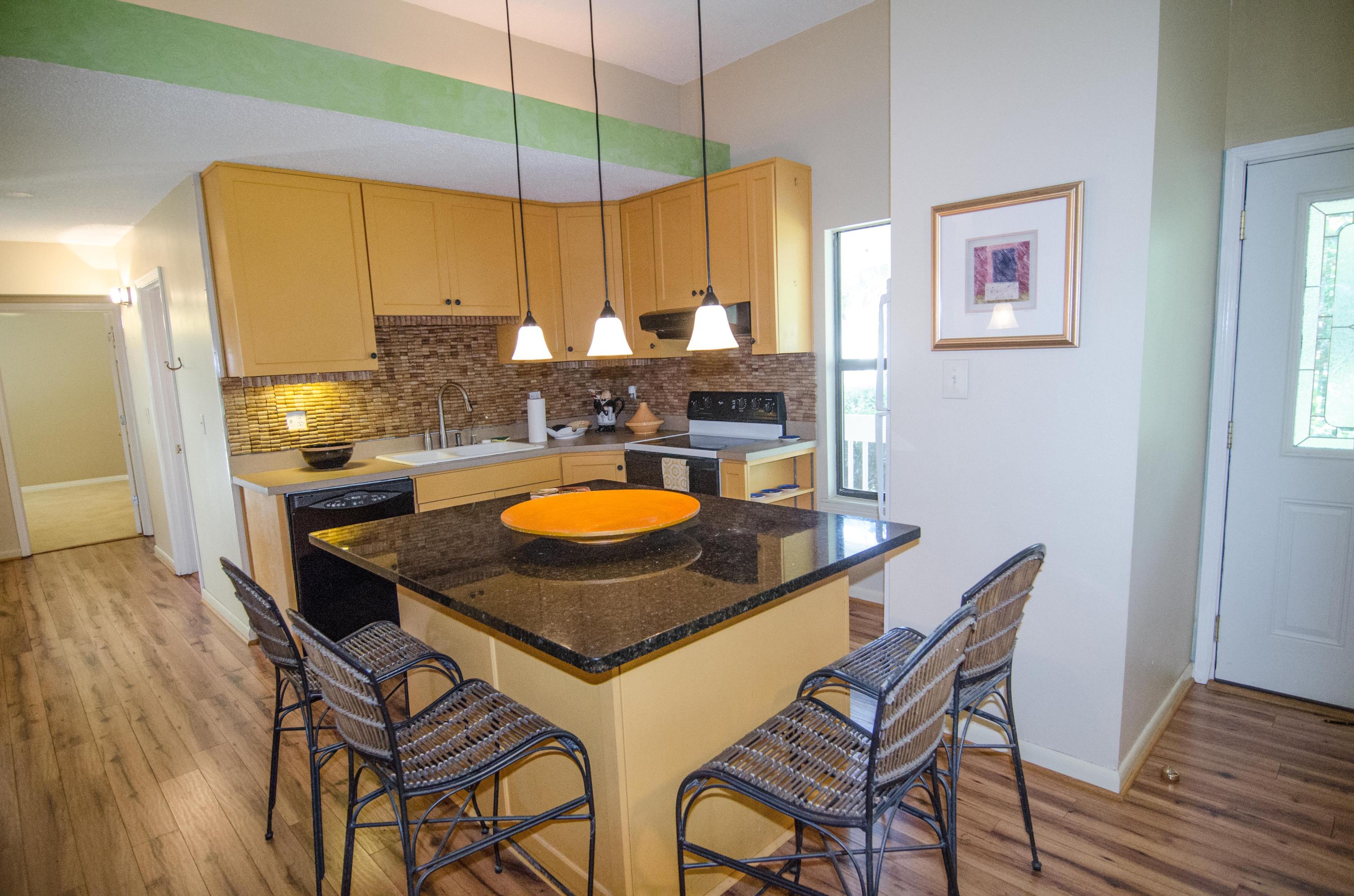 RIVER BEND - Residential
