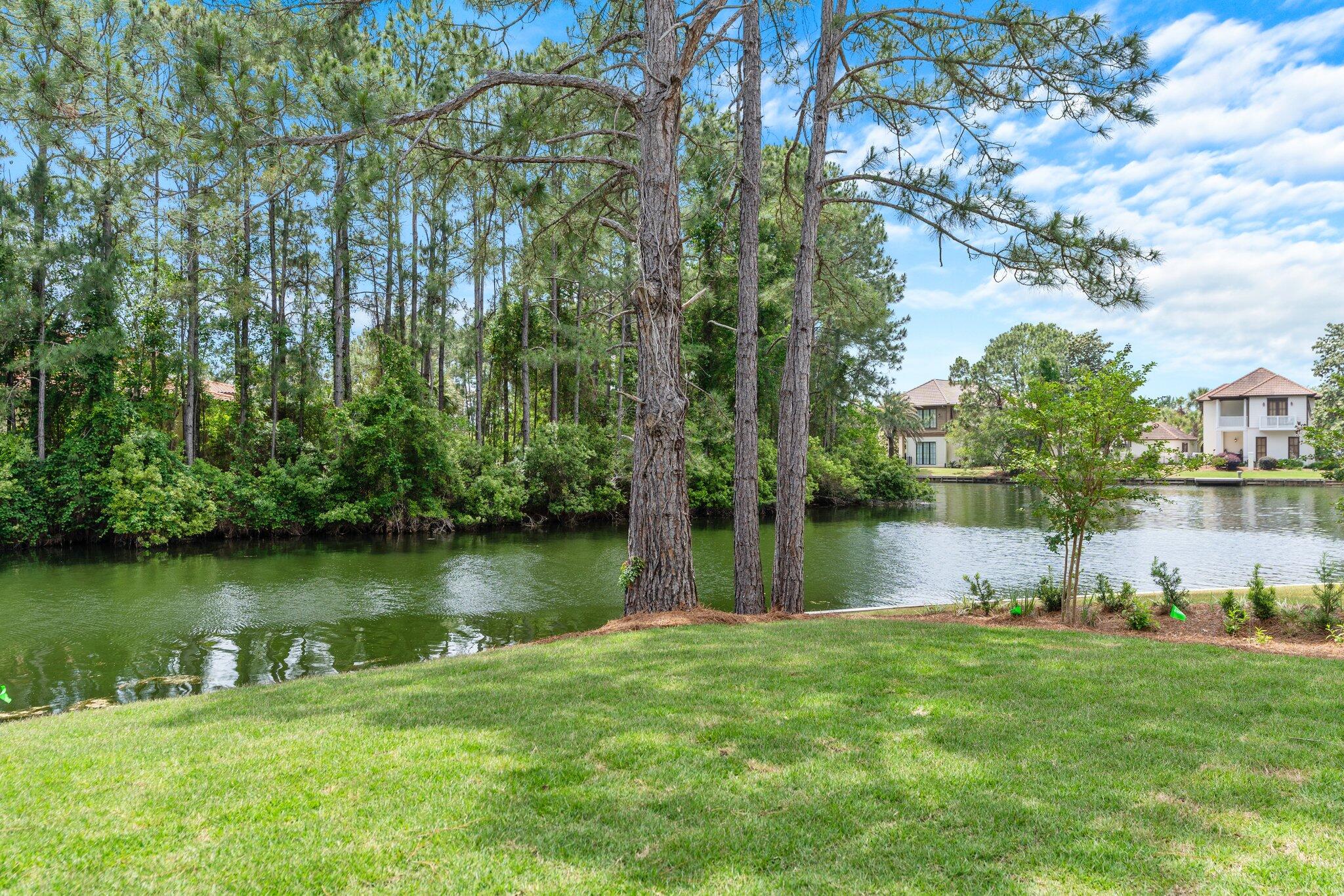DEL MAR AT SANDESTIN - Residential