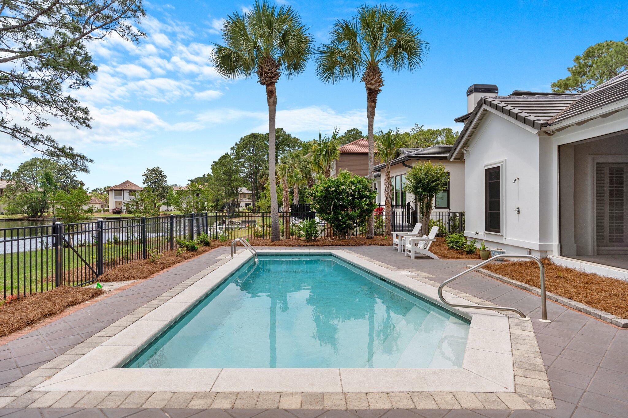 DEL MAR AT SANDESTIN - Residential