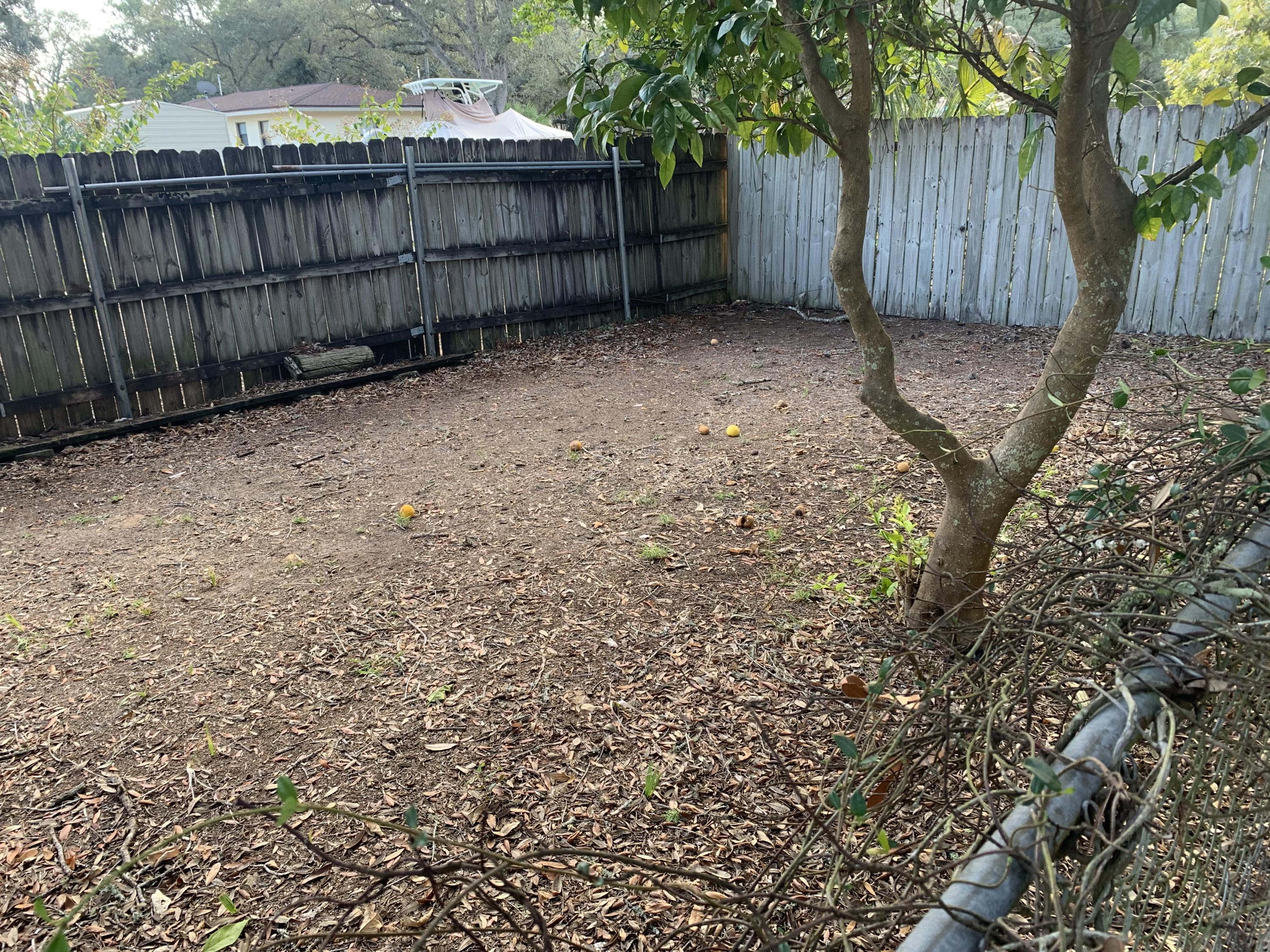PORT DIXIE - Residential Lease