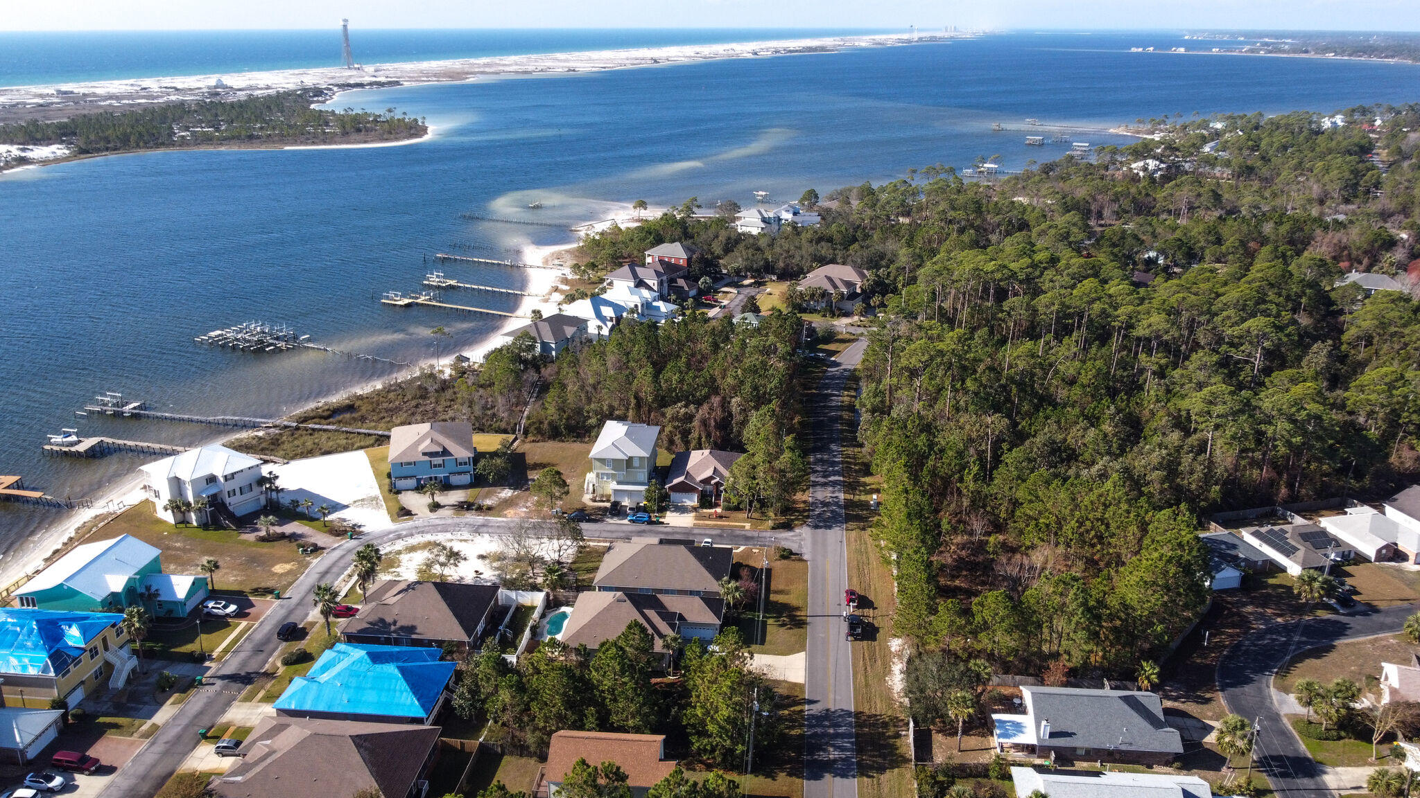 PARISH POINT - Land