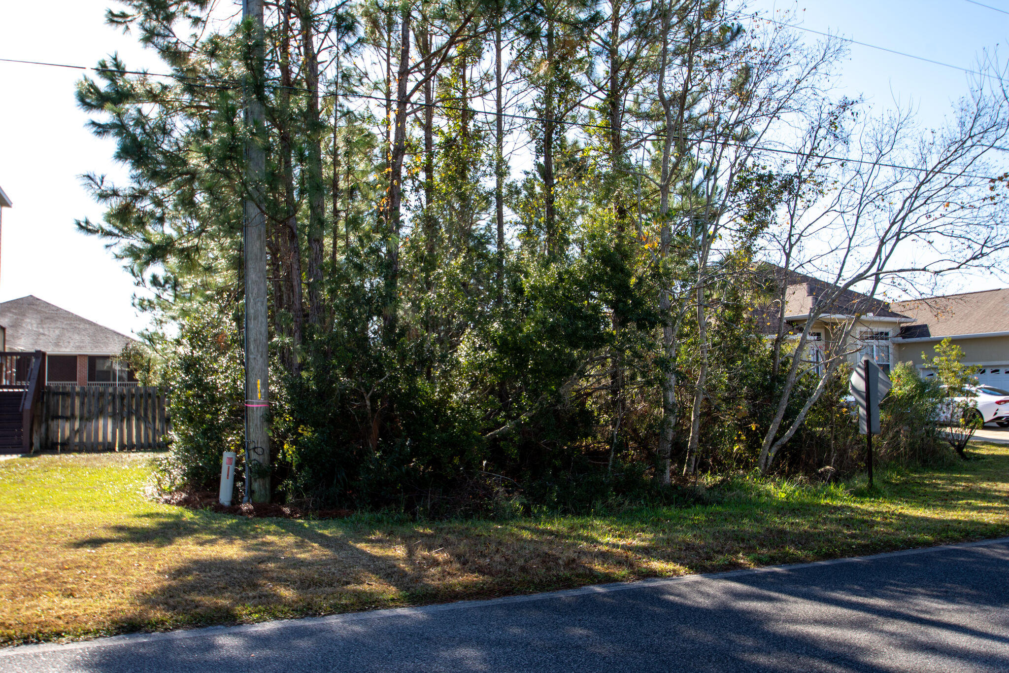 Excellent dry lot located In the highly desirable 'Sparking Waters' community within the Parrish Point s/d.
Click on photos to discover the natural beauty of the area and the short distance to the Santa Rosa sound which will create gorgeous views of both the sound and gulf should you build a two or three story home on the property.
Want a great lot and a great location, this is the one.