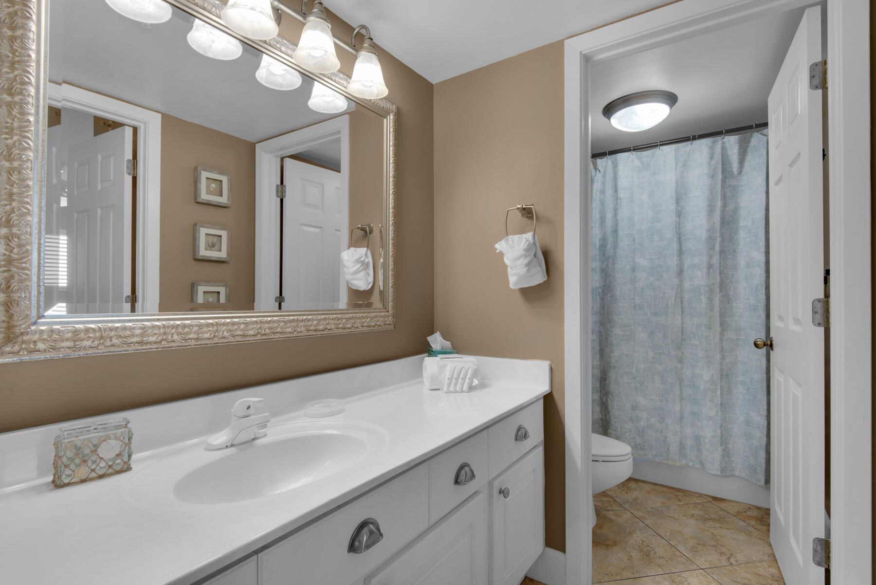 DESTIN GULFGATE CONDO - Residential