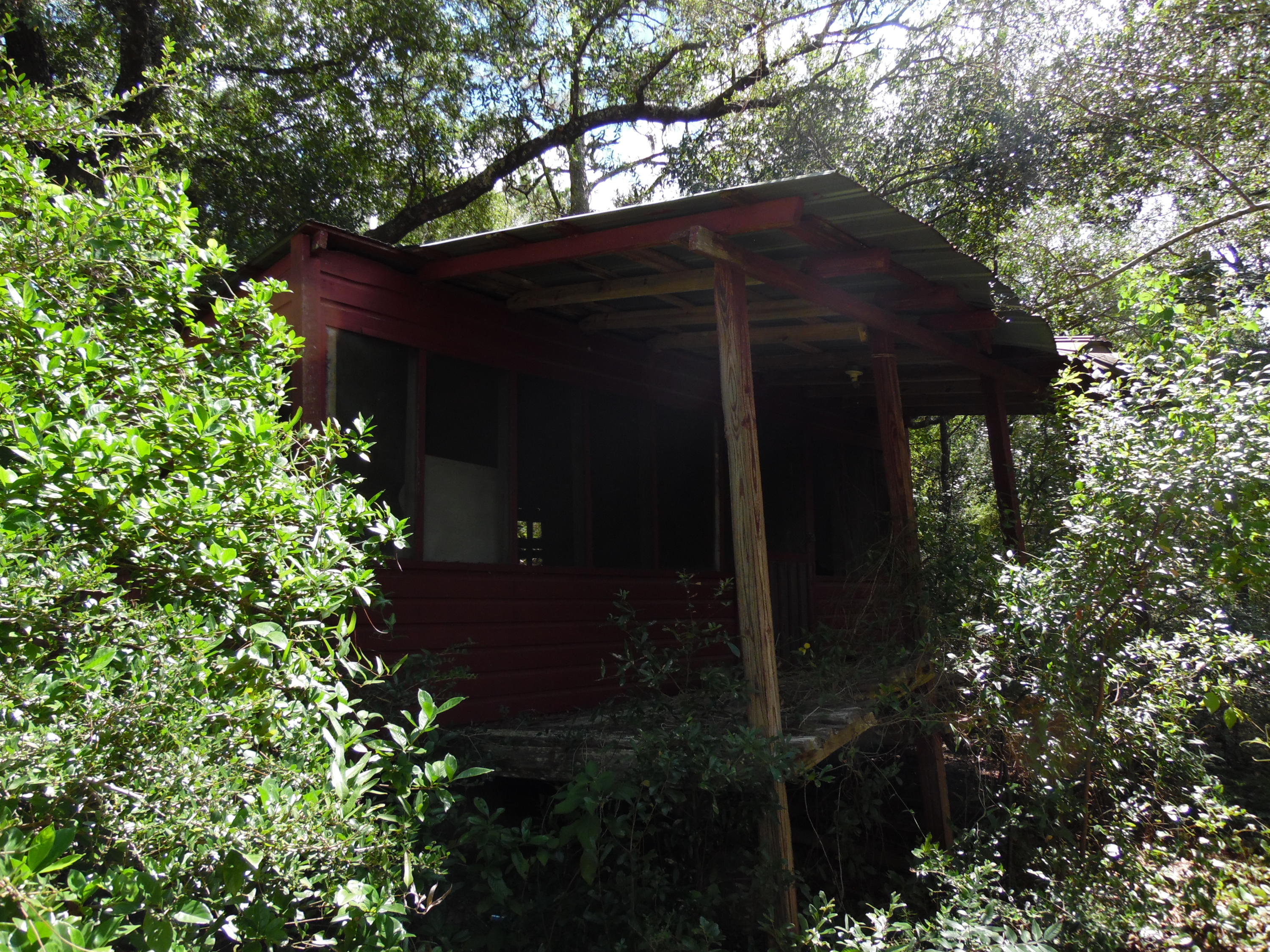 LOT 1 PIPERS LANDING S/D AND LOT 1A UNRECD Plat OF PIPERS LANDING - Land