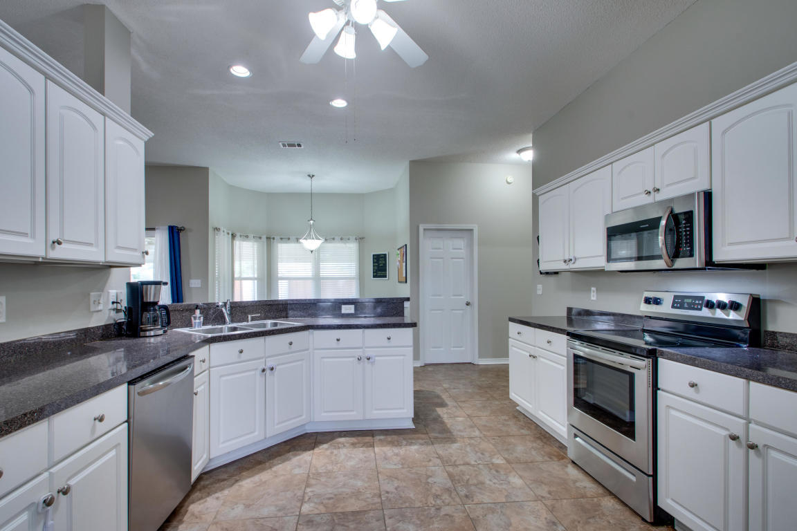 SHADOW OAK S/D - Residential Lease