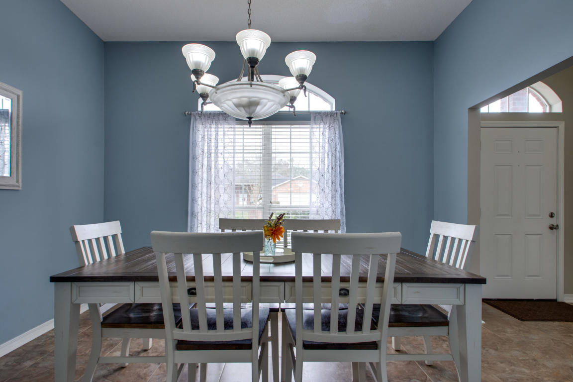 SHADOW OAK S/D - Residential Lease