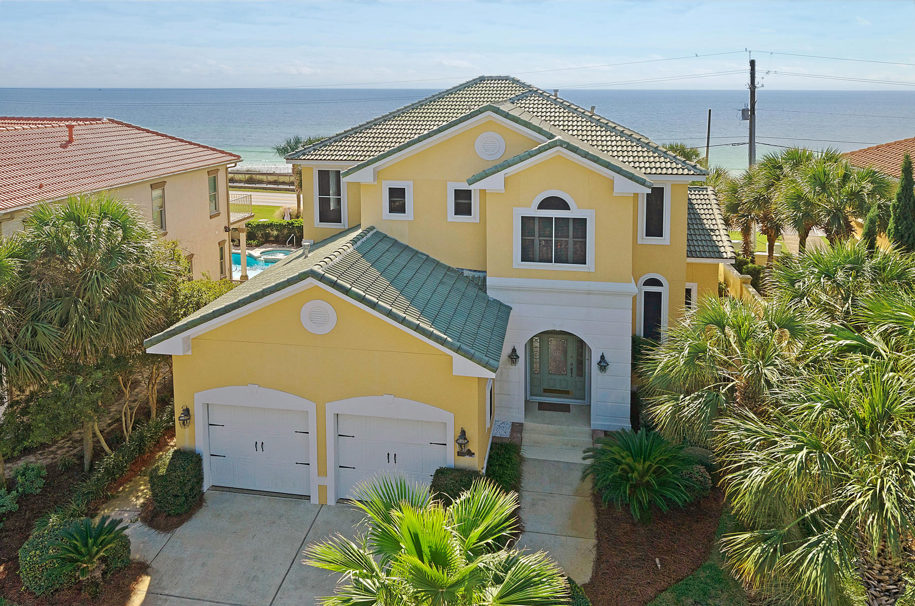 AVALON BEACH ESTATES - Residential