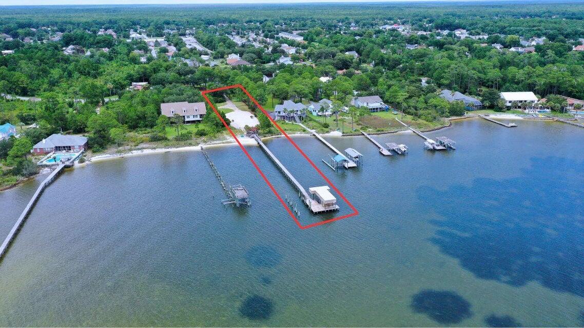 PARISH POINT - Land