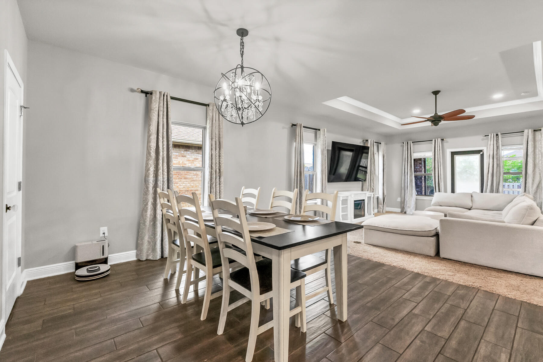Redstone Commons - Residential Lease