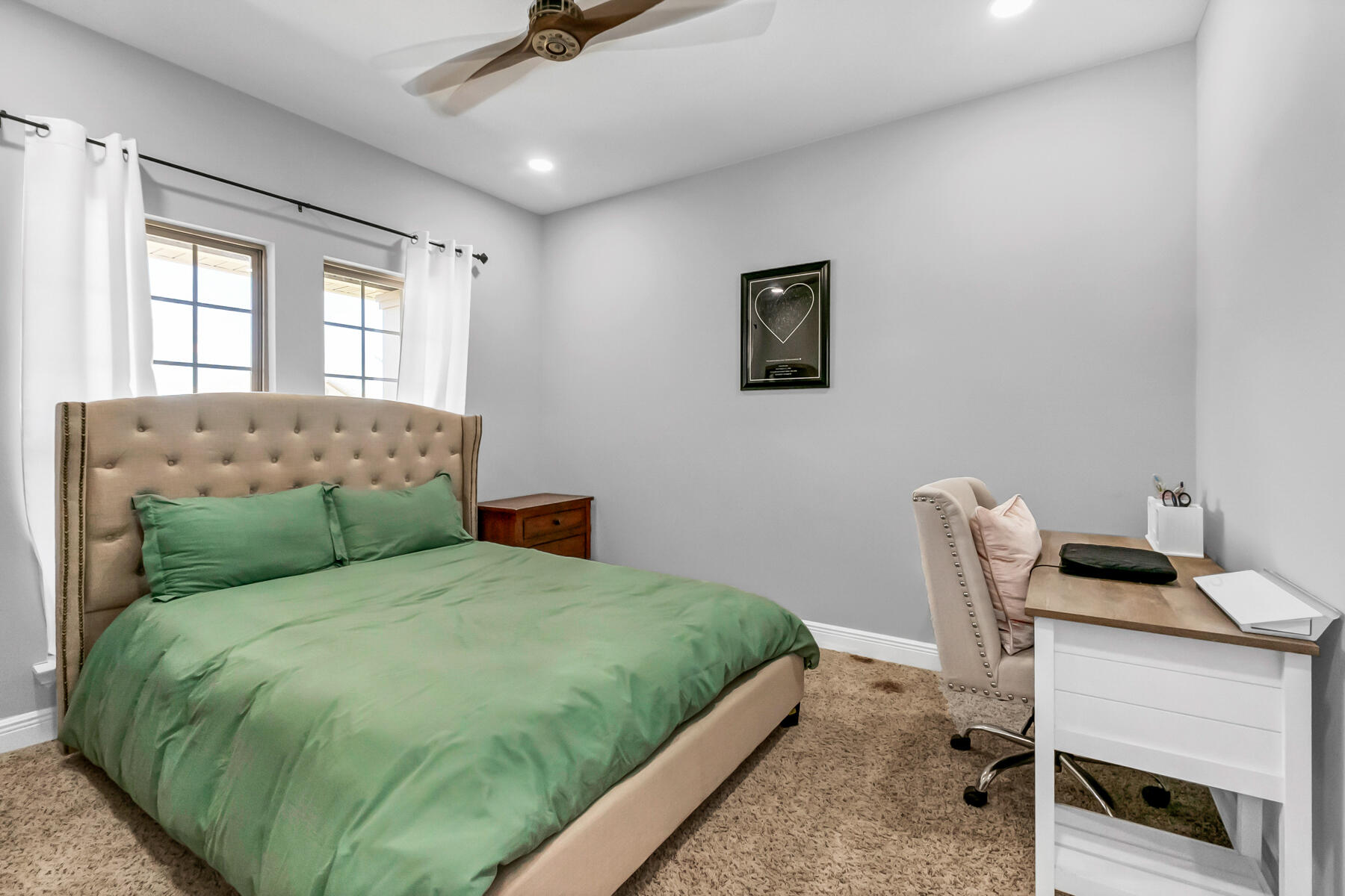 Redstone Commons - Residential Lease