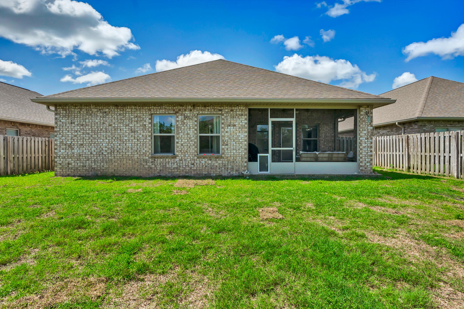 Redstone Commons - Residential Lease