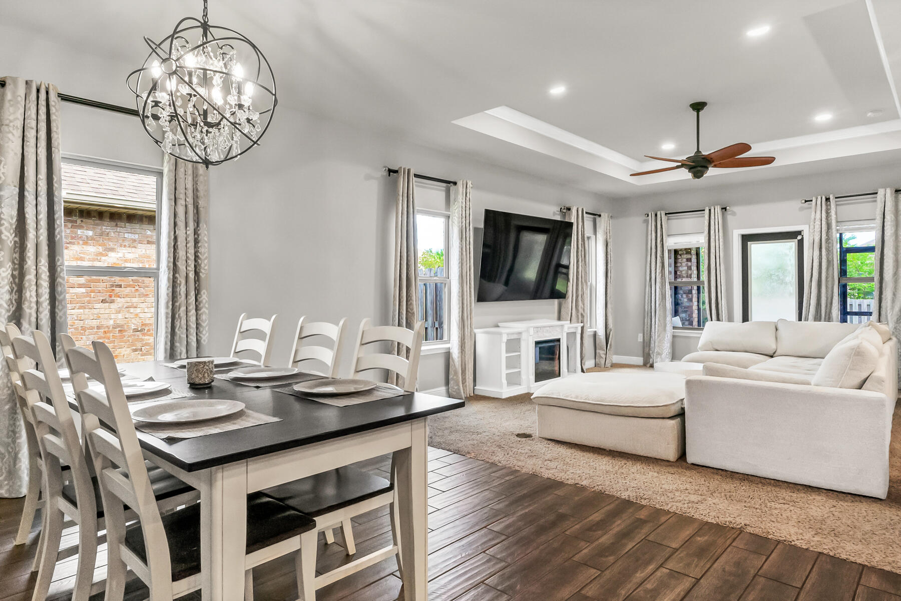 Redstone Commons - Residential Lease