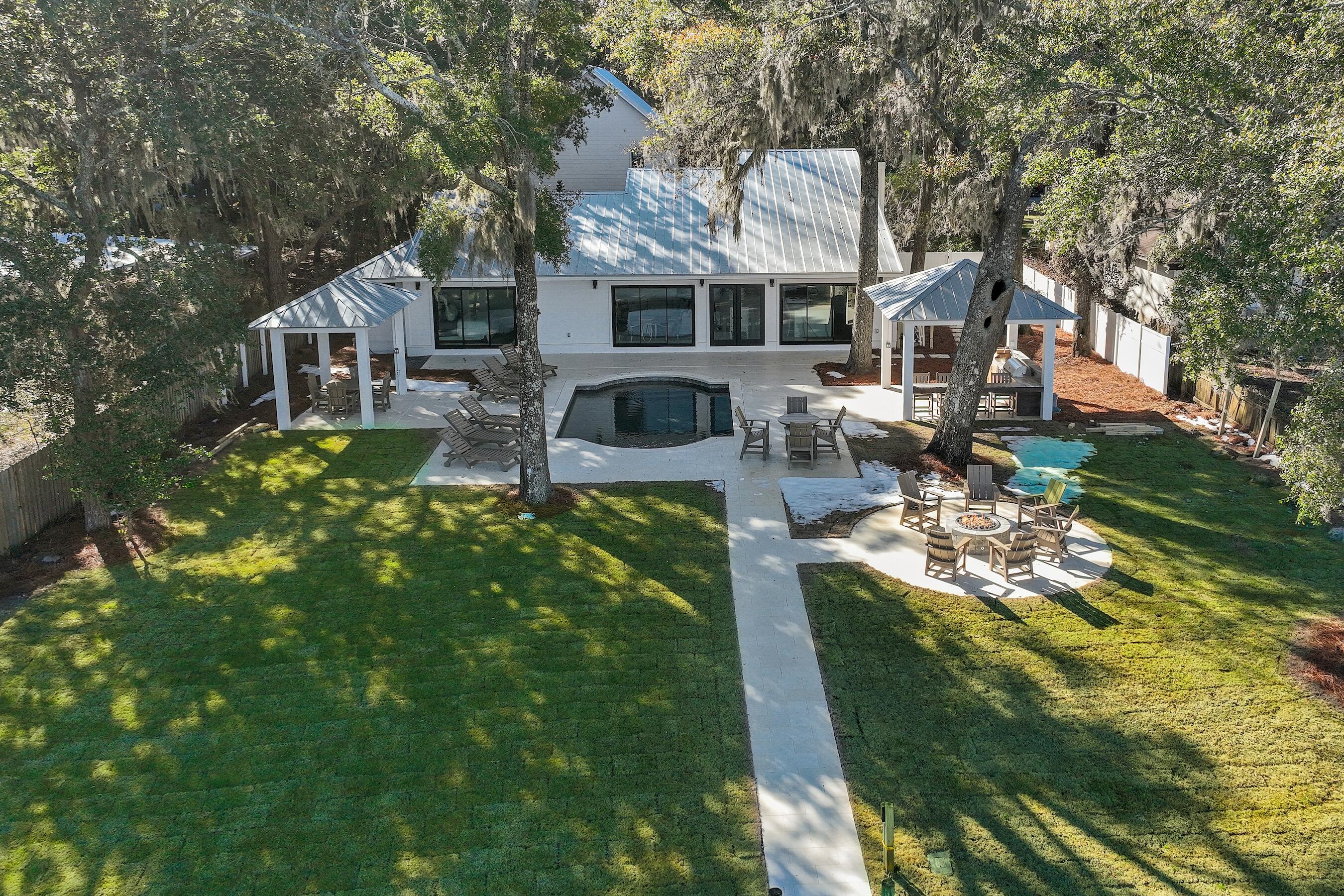 DAUGHETTES AMENDED - Residential