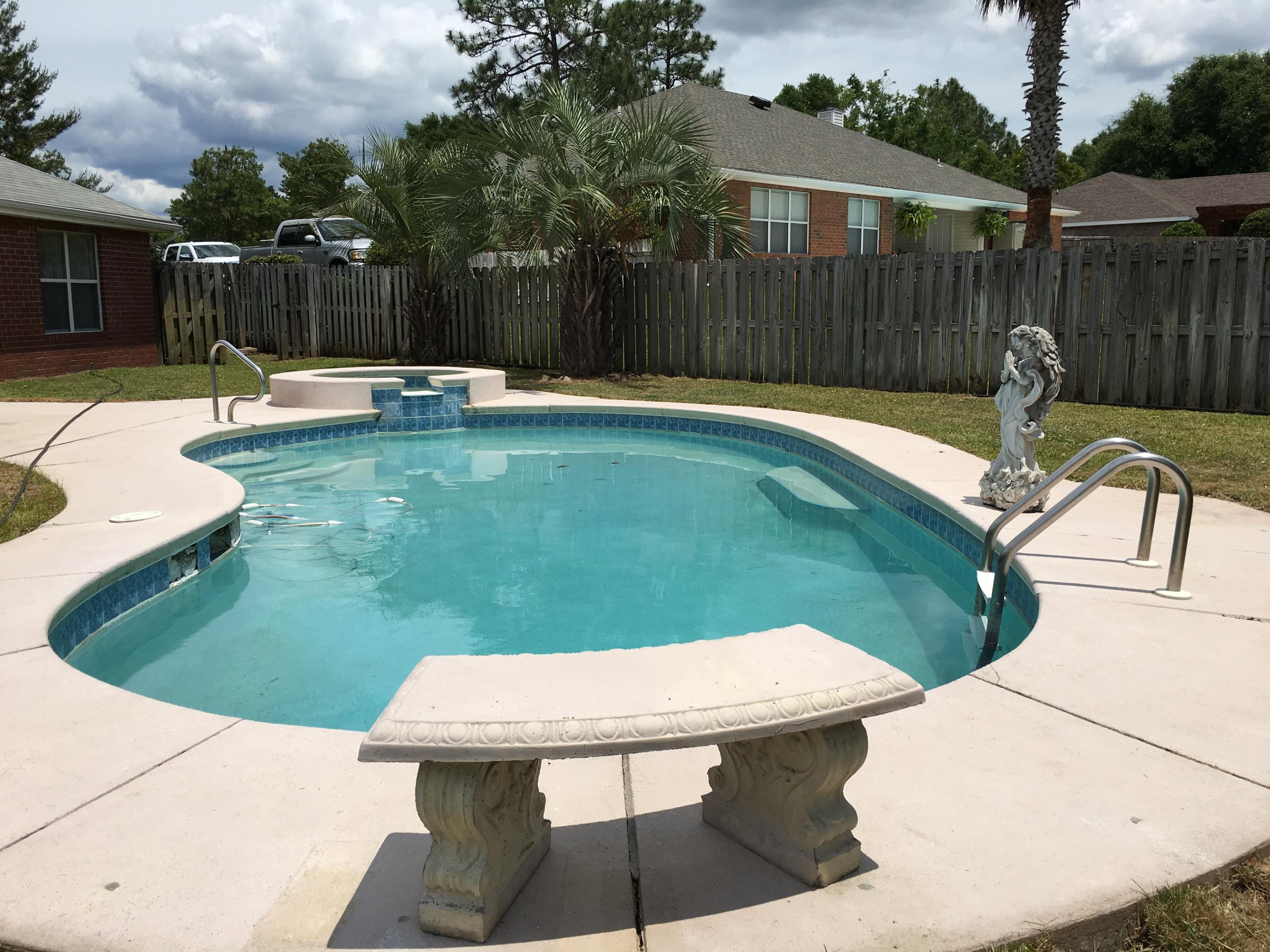 SILVER OAKS PH 1 - Residential Lease