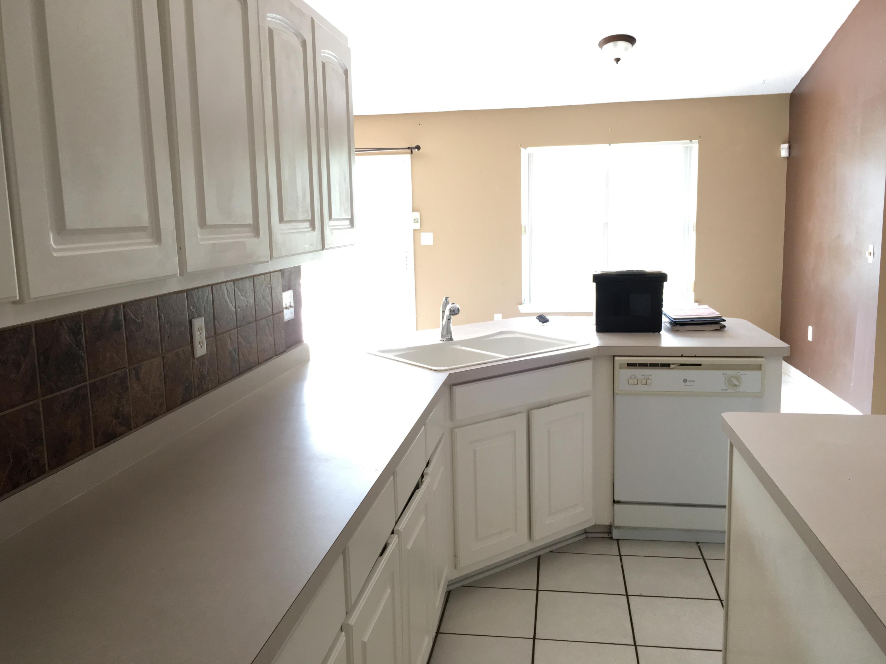 SILVER OAKS PH 1 - Residential Lease