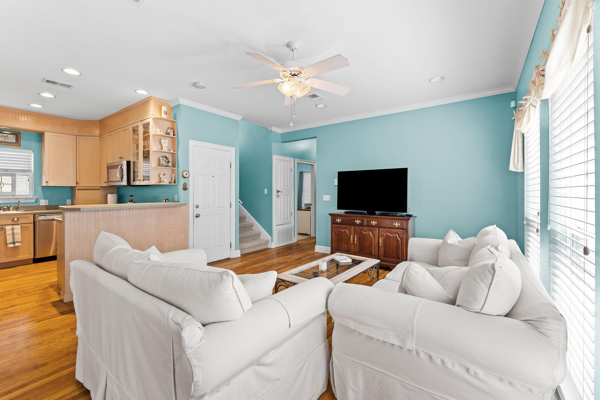 GULF SHORE MANOR - Residential