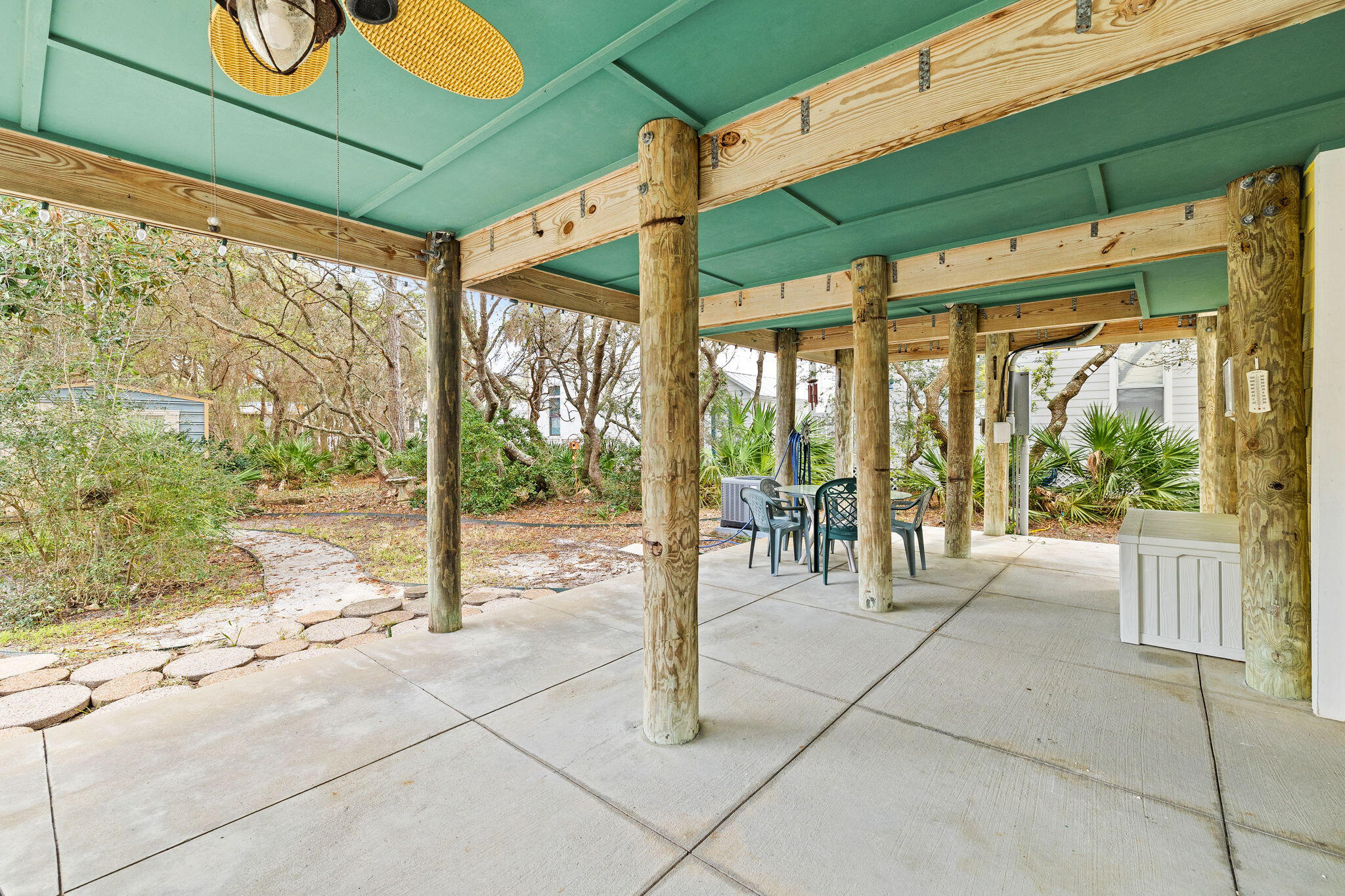 GULF SHORE MANOR - Residential