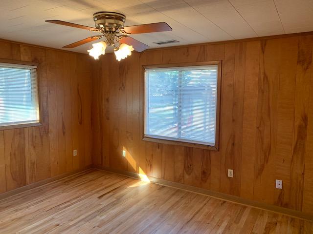 WYNNEHAVEN BEACH ESTATES - Residential Lease