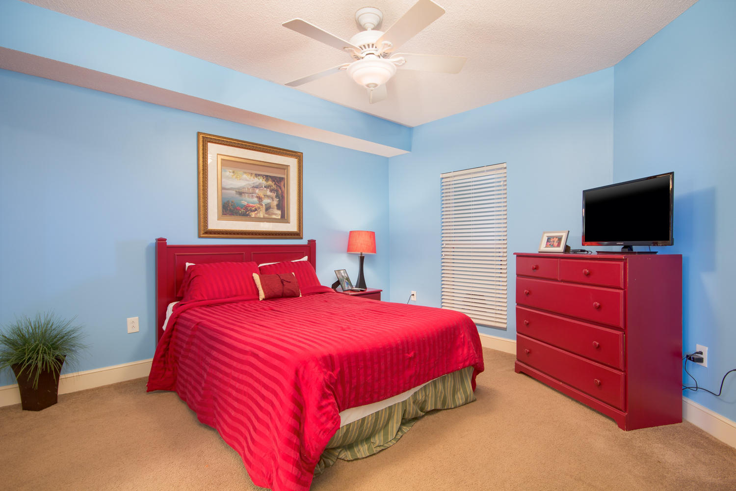 MAJESTIC BEACH TOWERS I - Residential