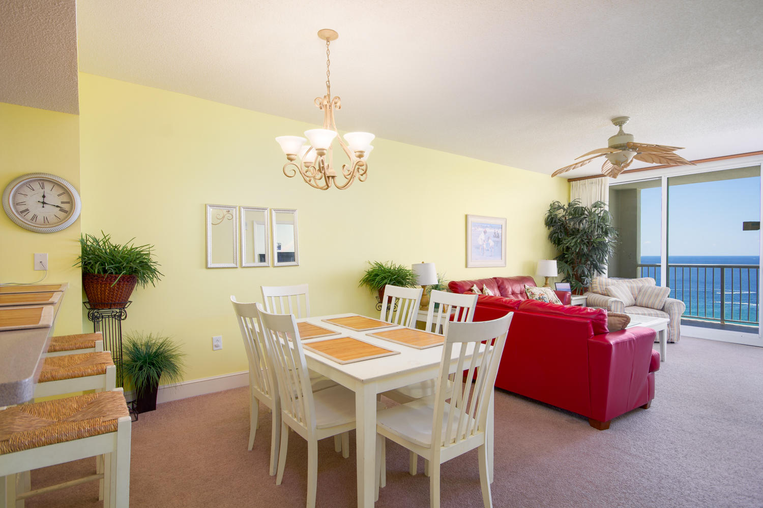 MAJESTIC BEACH TOWERS I - Residential