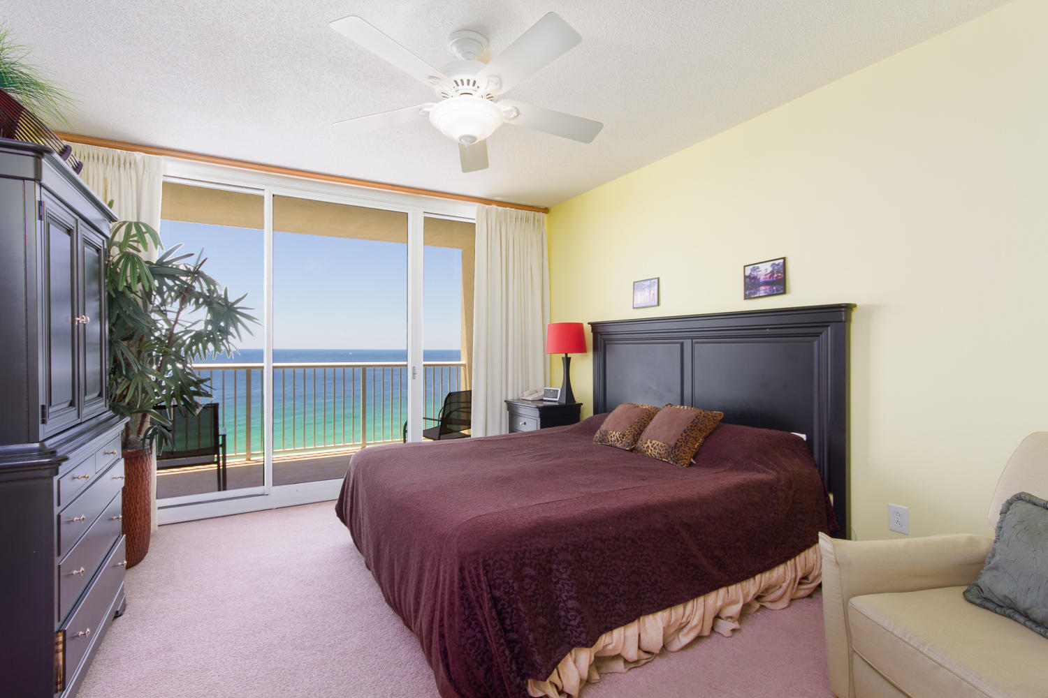 MAJESTIC BEACH TOWERS I - Residential