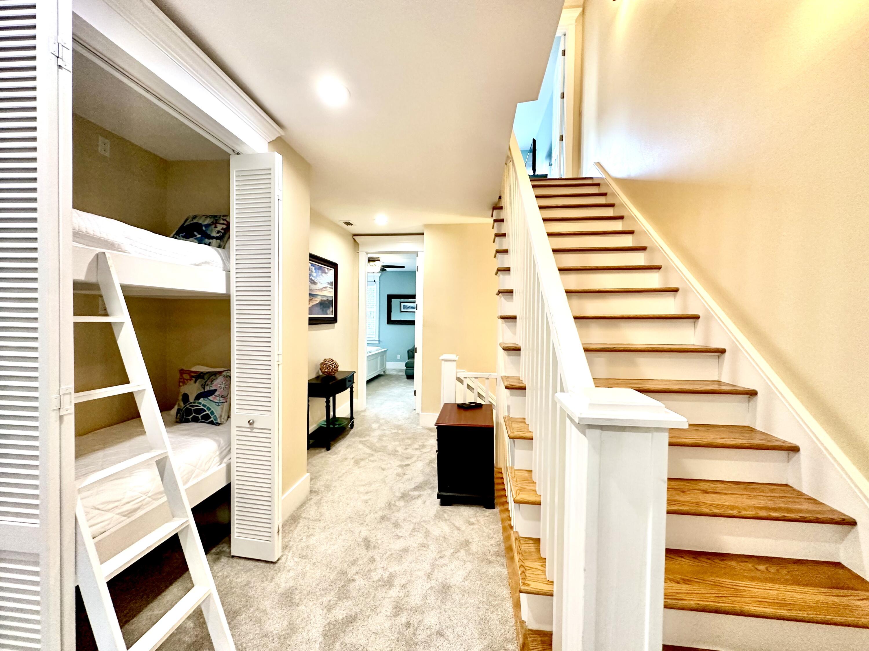 MIRAMAR BEACH VILLAS - Residential