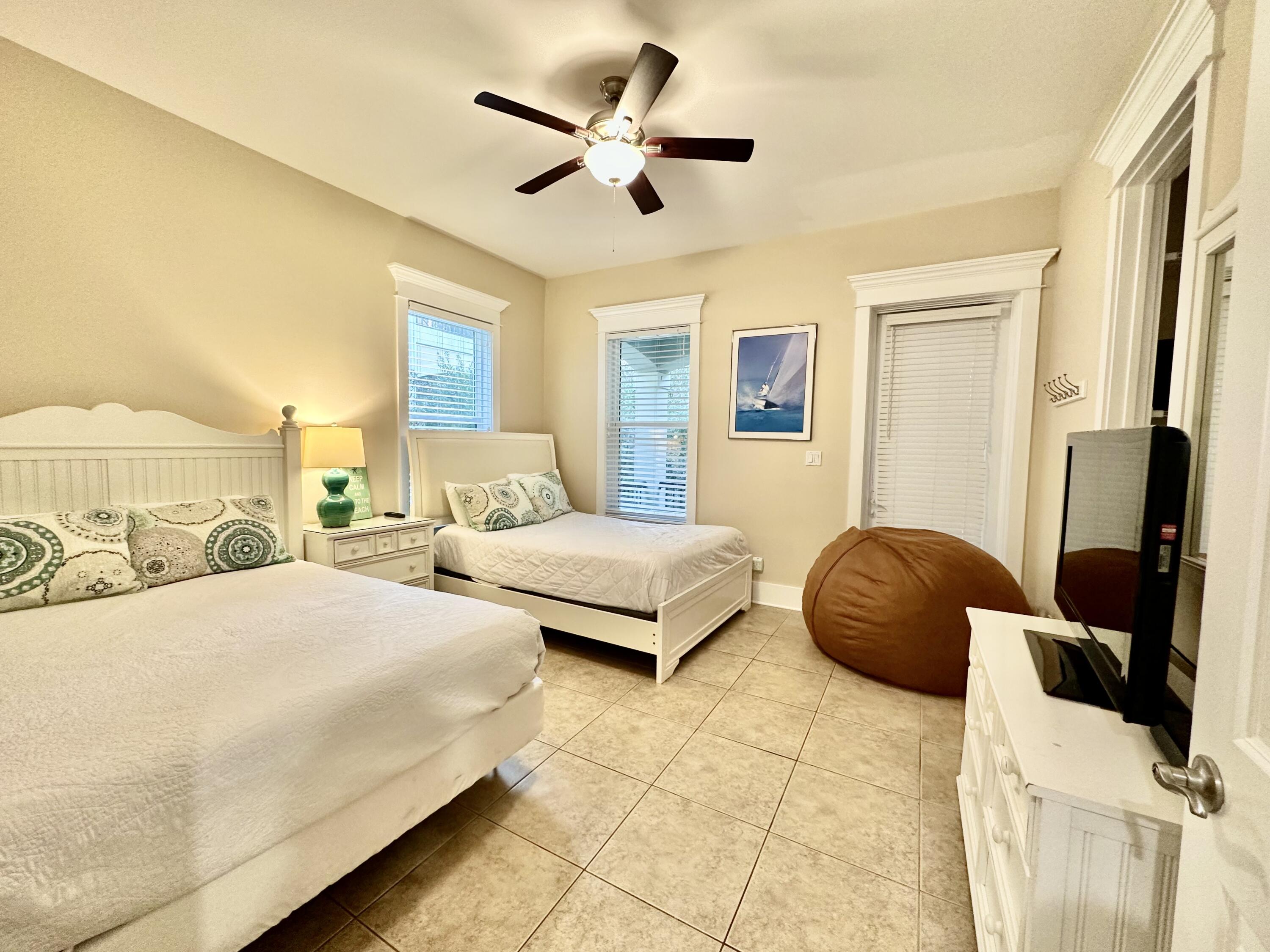 MIRAMAR BEACH VILLAS - Residential