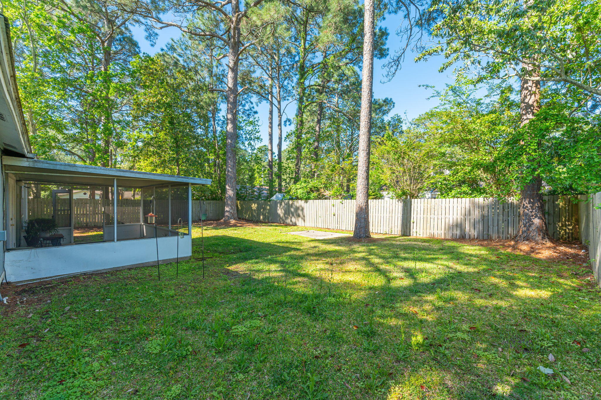 PINE MEADOWS 1ST ADDN - Residential