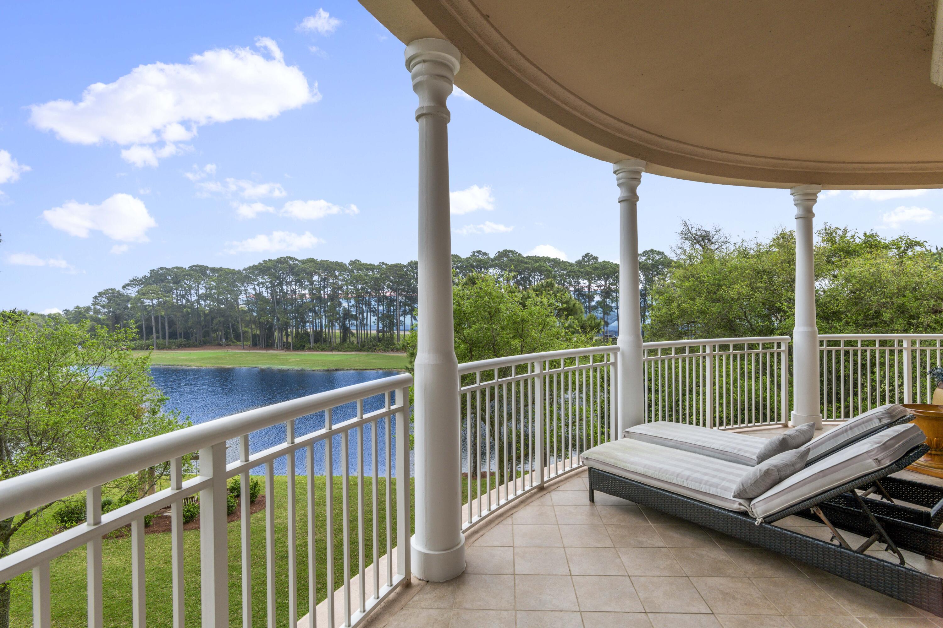 ONE WATER PLACE AT KELLY PLANTATION - Residential