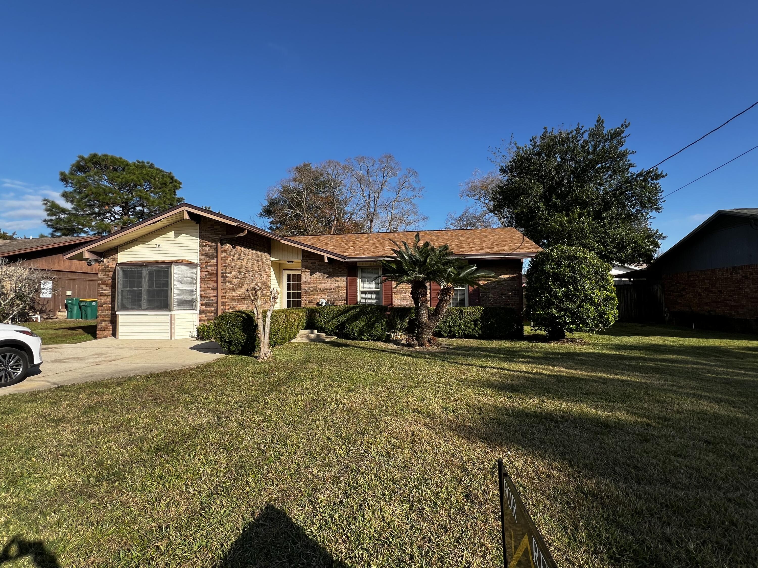 PORT DIXIE - Residential Lease